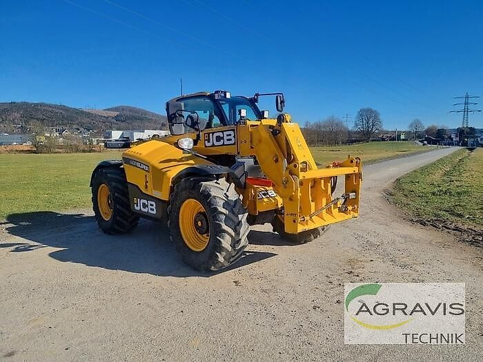 E-FARM: JCB 538-60 AGRI - Ładowacz teleskopowy - id 4A39MMV - 79 500 € - Rok produkcji: 2021 - Motogodziny: 607,Moc silnika: 130,Niemcy
