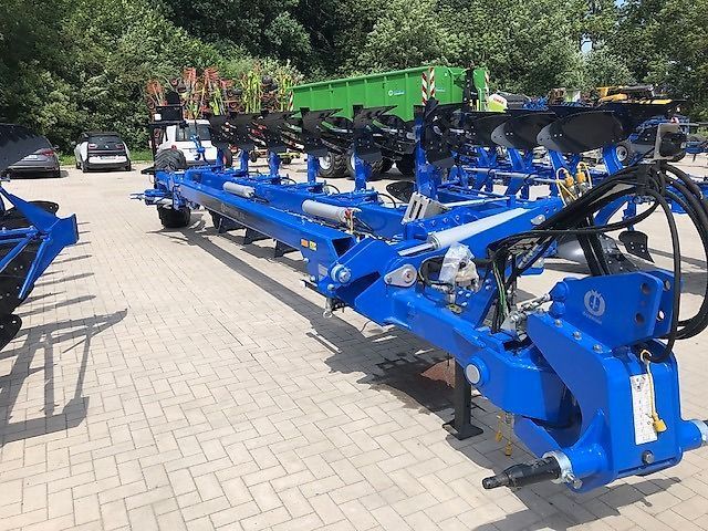 ÖVERUM evl 61080h Plough €43,000