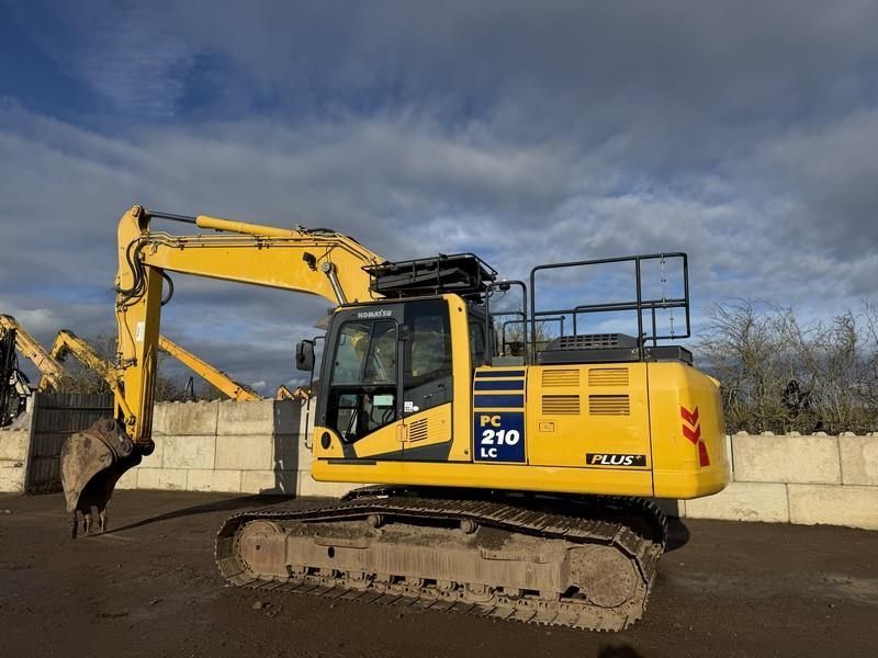 KOMATSU pc210lc-10 Koparka gąsienicowa 45 371 €