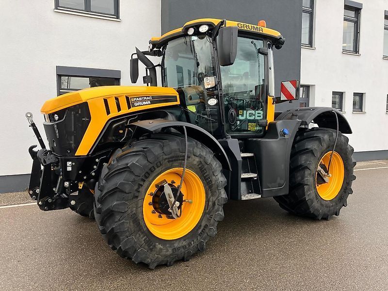 E-FARM: JCB Fastrac 4220 - Traktor - id WRSWR1X - 139.412 € - Baujahr: 2020 - Abgelesene Motorstunden: 2.265,Motorleistung (PS): 222,Deutschland