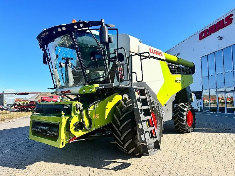 Claas Lexion 6800 Kombajn zbożowy 288 292 €