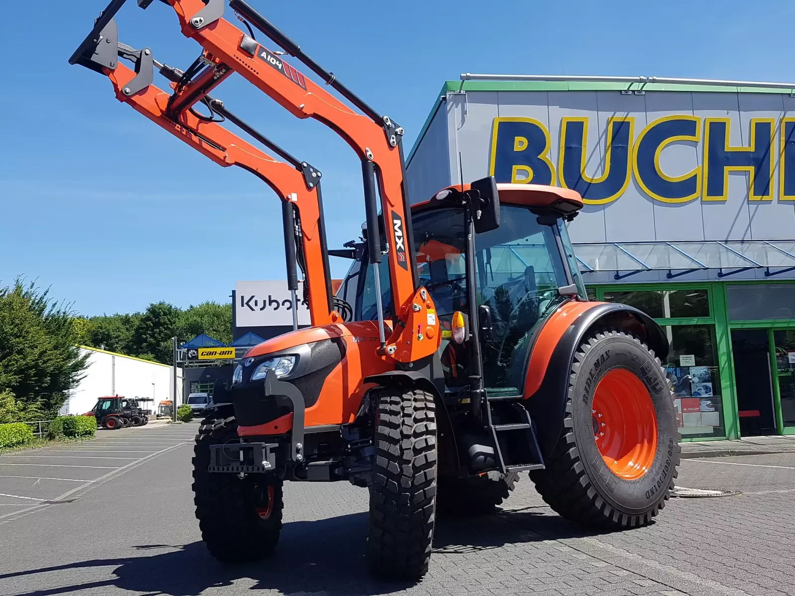 E-FARM: Kubota m4-073 cab 36x36 - Tractor - id KHA1FZN - 55.450 € - Año: 2025 - Horas: 1,Potencia del motor: 74,Alemania