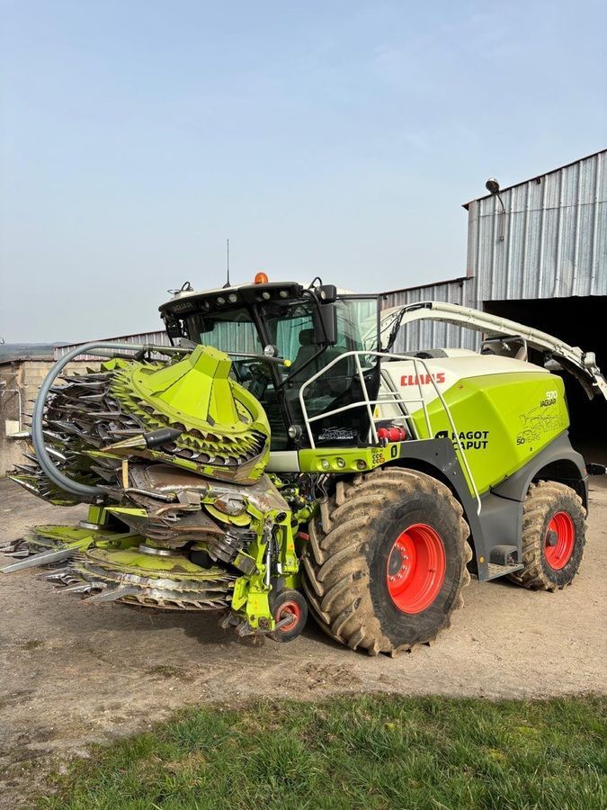 Claas Jaguar 970 Self propelled forage harvester €440,000