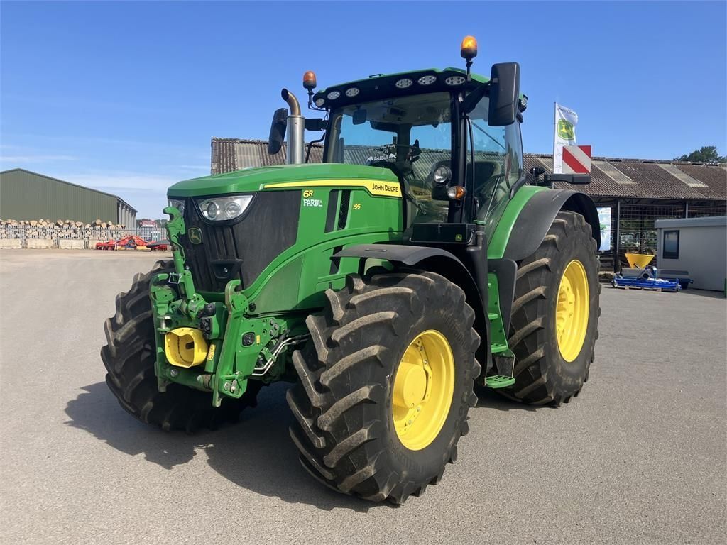 John Deere 6R 195 Tractor €158,017