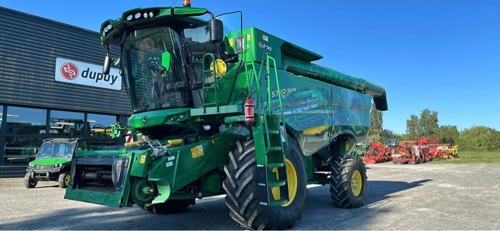 E-FARM: John Deere S780 - Cosechadora - id LMNGJDD - 380.000 € - Año: 2021 - Horas: 1028,Francia
