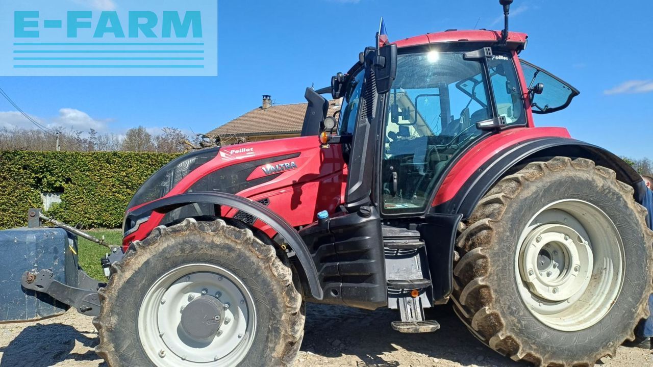 Valtra T 215 Трактор 135 000 €