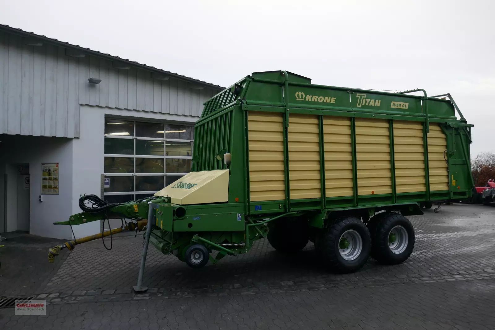 E-FARM: Krone Titan R 54 GL - Remolque - id ELJQBDD - 25.200 € - Año: 2005 - Alemania