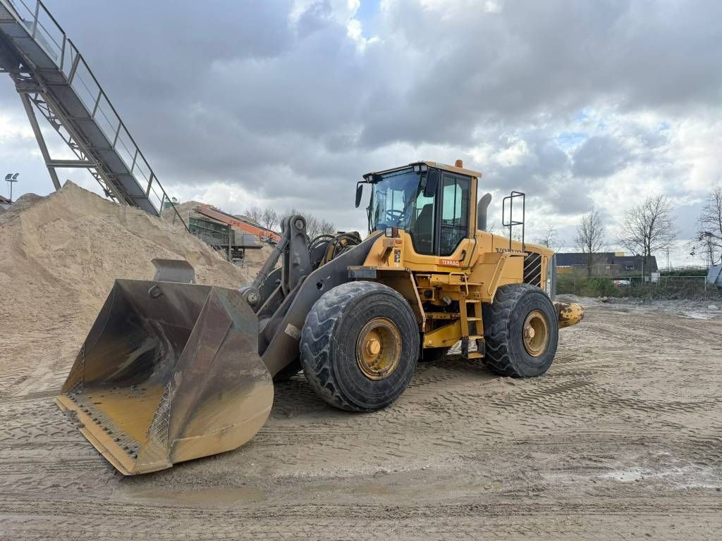 VOLVO l180 f Pala gommata 51.925 €