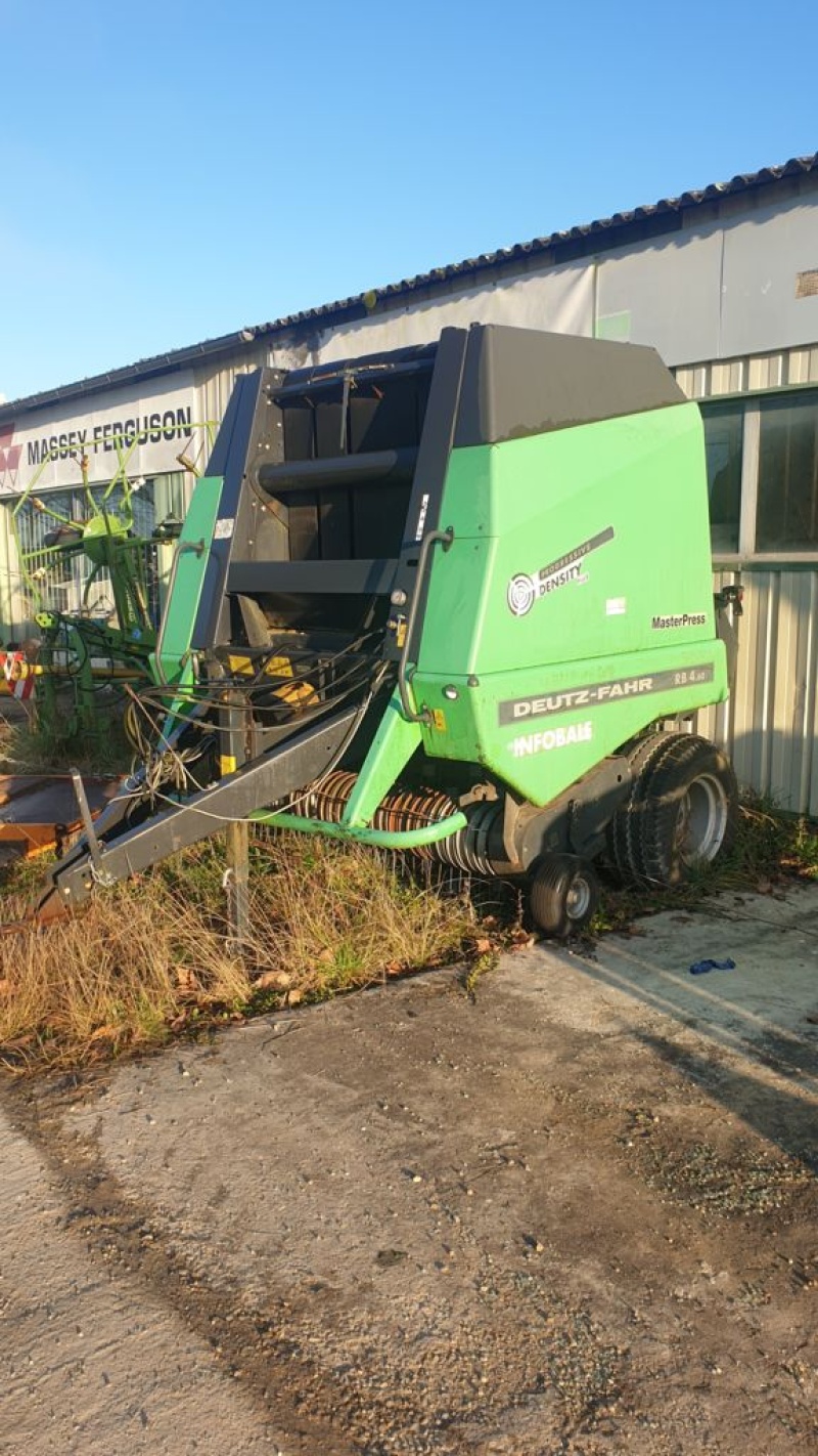 Deutz-Fahr RB 4.60 baler €8,900