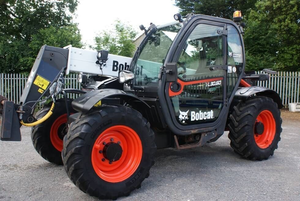 Bobcat tl3060 agri Telescopici 35.809 €