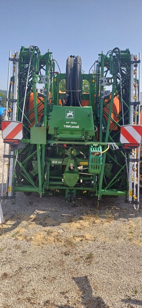 E-FARM: Amazone uf1602 - Opryskiwacz - id 9HM3GRU - 50 000 € - Rok produkcji: 2023 - Francja