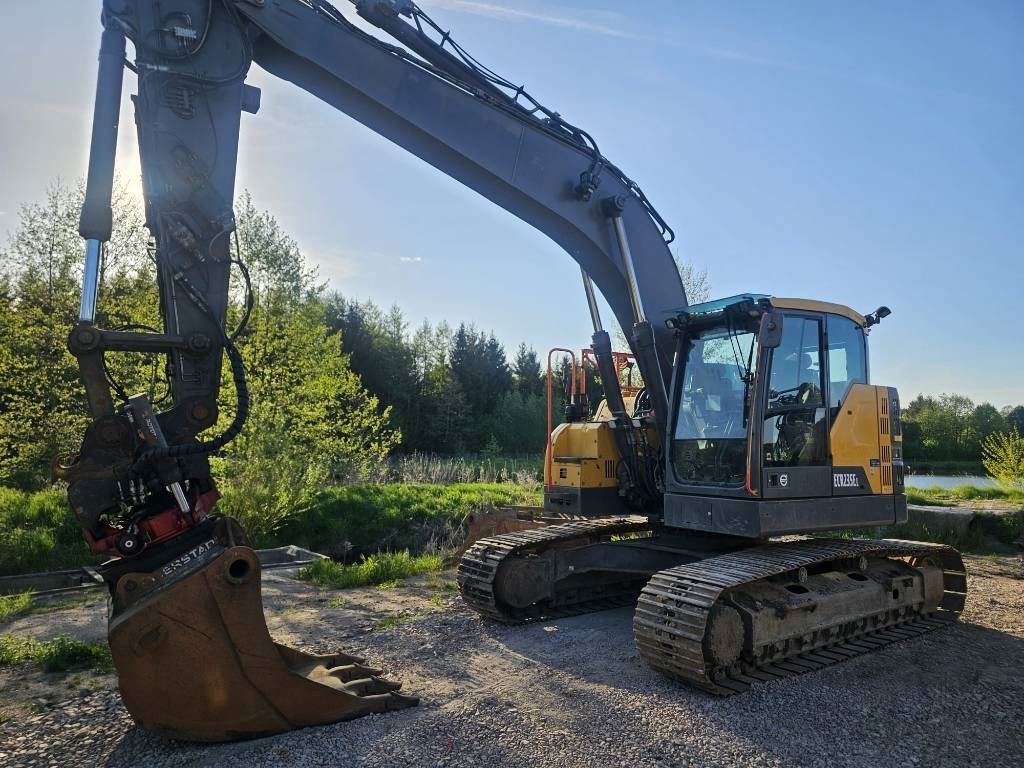 VOLVO ecr 235 e gps leica 3d / ec 220 250 Crawler excavator €70,768