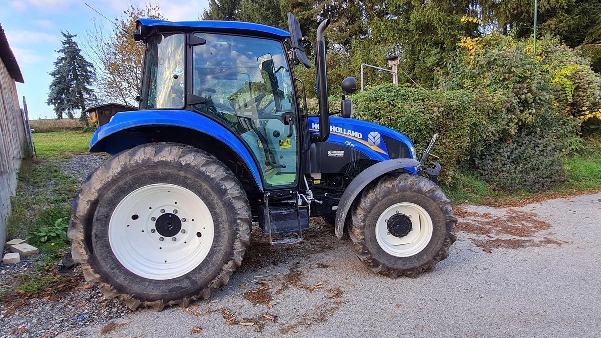 E-FARM: New Holland T5.85 - Tractor - id AG8YJDM - €44,159 - Year of construction: 2021 - Engine hours: 600,Engine power (HP): 86,Austria