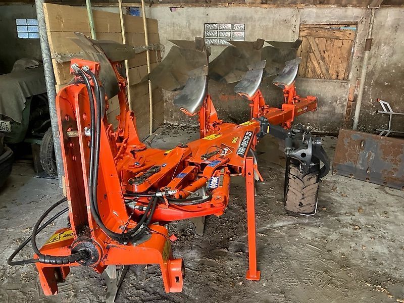 Kuhn vm123 Плуг 10 000 €