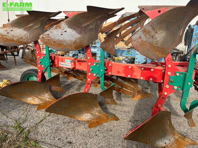 E-FARM: Kverneland LD 115/200 - Plough - id SDLASII - €6,200 - Year of construction: 2002 - Italy