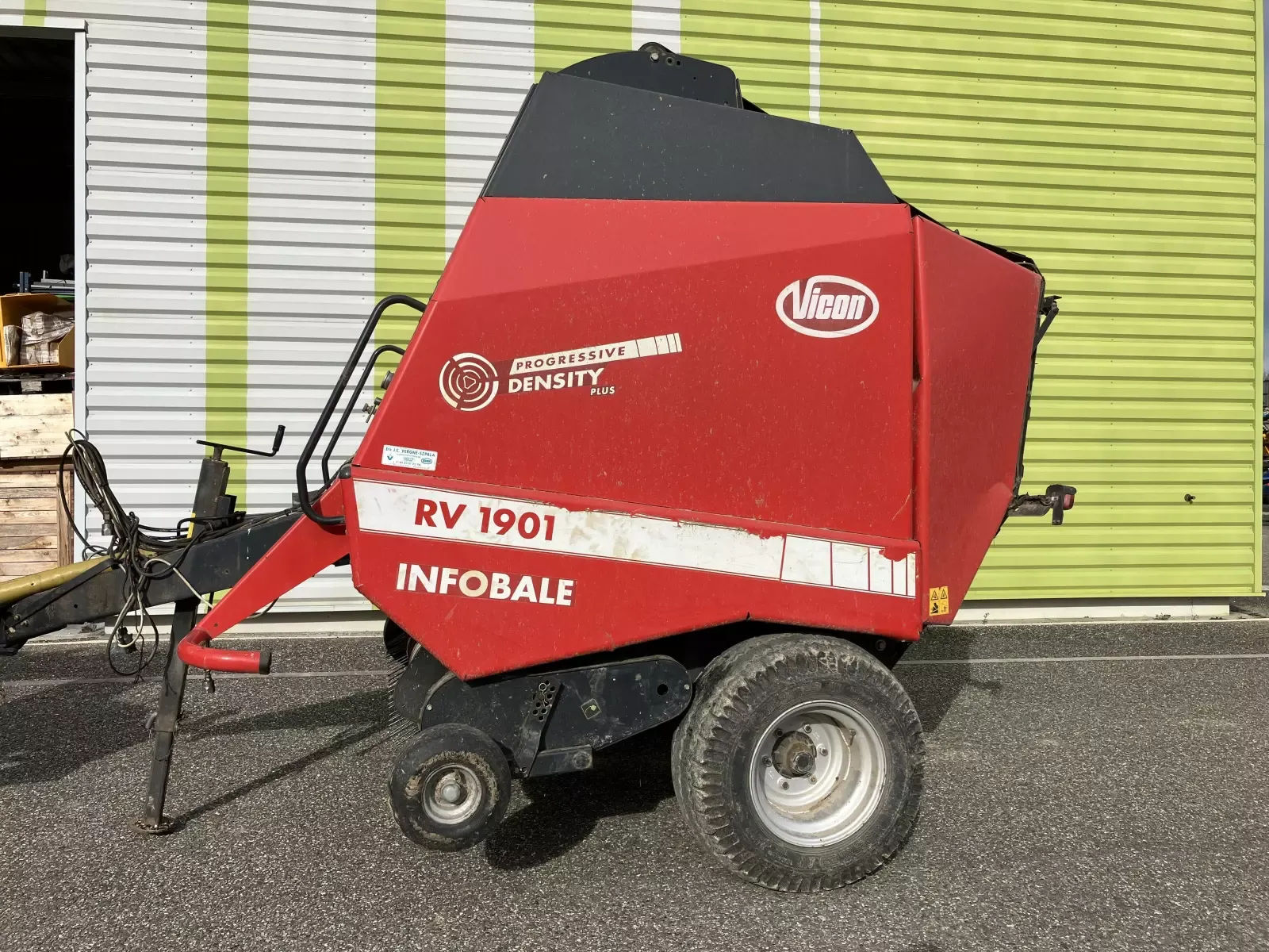 E-FARM: Vicon RV 1901 - Pressa - id 9L59EZE - 5.400 € - Francia