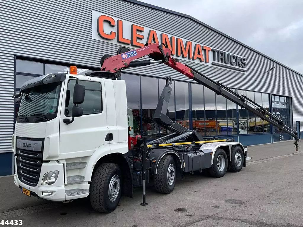 DAF fax cf 480 euro 6 hmf 26 tonmeter laadkraan Trailer €167,500