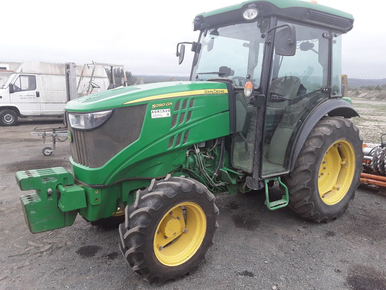 John Deere 5090 GN Τρακτέρ 39.000 €