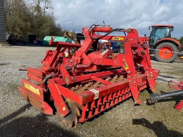 E-FARM: Kverneland tt/18/300 - Herse rotative - id PRARUDZ - Année: 2008 - France