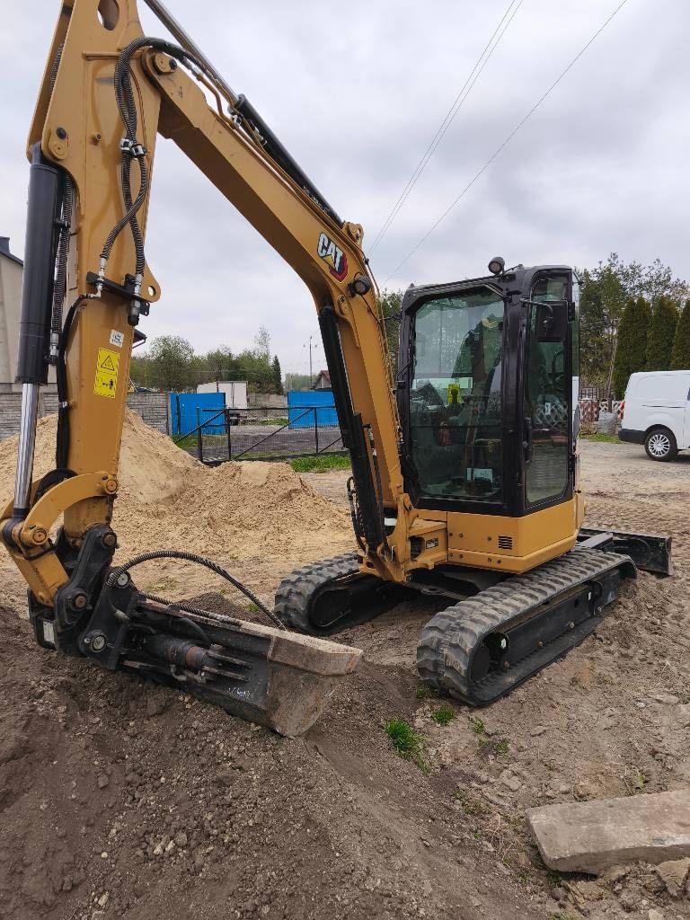 Caterpillar 304 Excavator pe șenile 67.650 EUR