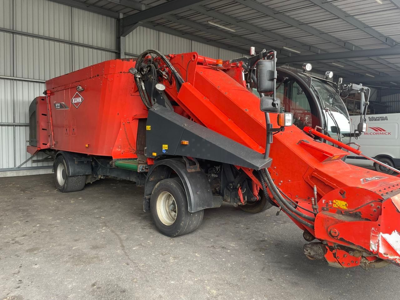E-FARM: Kuhn spw 22 - Mixer feeder - id DQAQ3DT - €60,000 - Year of construction: 2020 - France