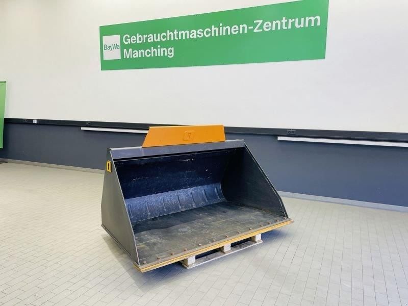 Alö schaufel gxl+ 220 Attachment €1,807