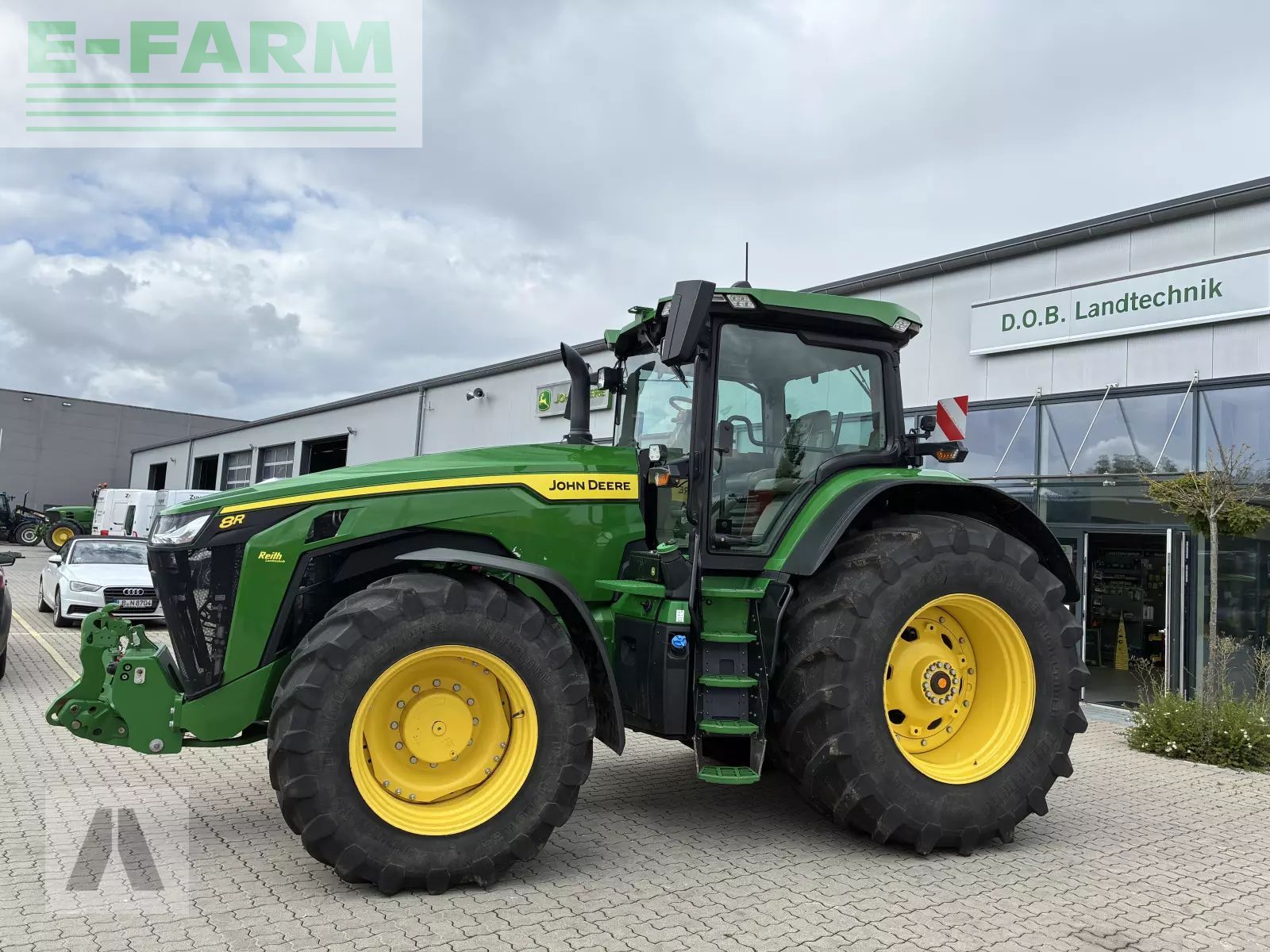 John Deere 8R 310 Tractor €220,000