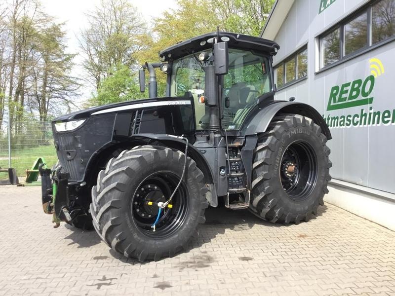 John Deere 7310 R tractor €112,000