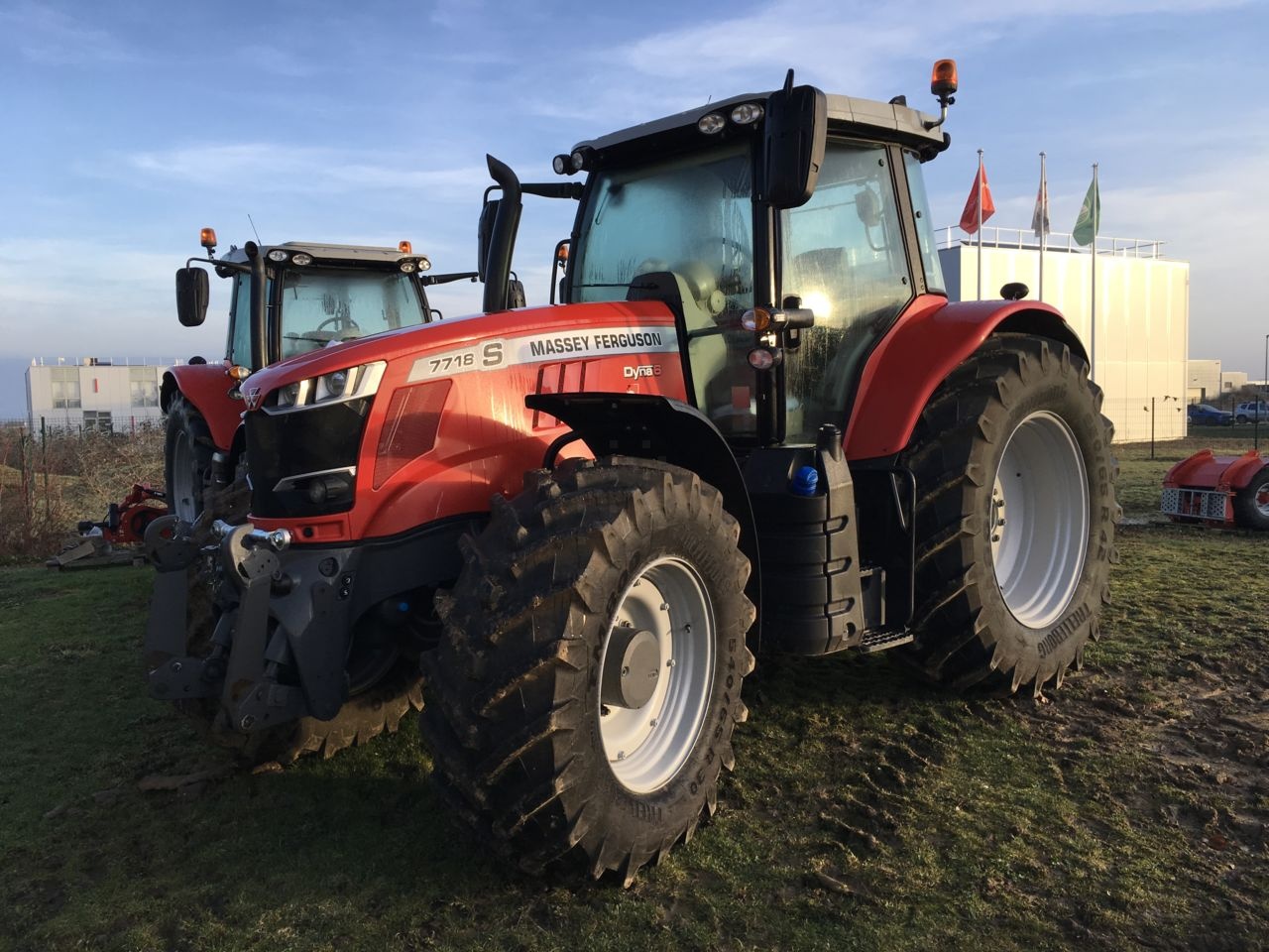 Massey Ferguson 7718S tractor €105,000