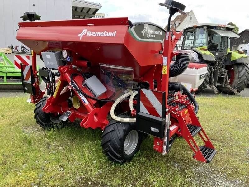E-FARM: Kverneland optima v sx - 6 reihen - Vetőgép egyéb - id CSSNIAI - 46 990 EUR - Gyártási év: 2025 - Németország
