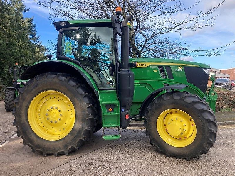 E-FARM: John Deere 6R 215 - Tractor - id NCXYWVJ - €165,496 - Year of construction: 2023 - Engine hours: 1,690,Engine power (HP): 215,United Kingdom