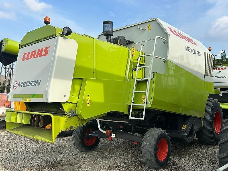 Claas Medion 310 Kombajn zbożowy 61 305 €