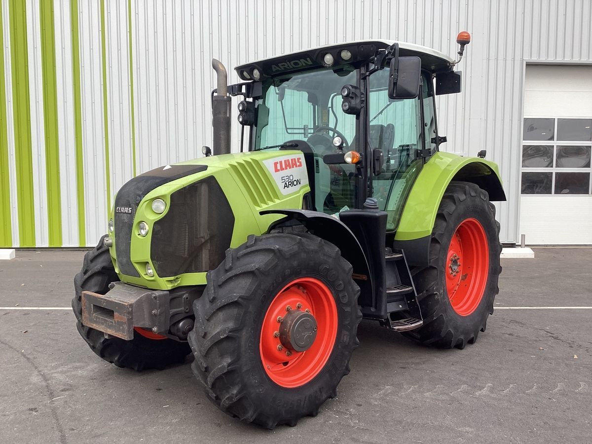 E-FARM: Claas Arion 530 - Traktor - id IWCARST - 52.000 € - Baujahr: 2013 - Abgelesene Motorstunden: 4.301,Motorleistung (PS): 145,Frankreich