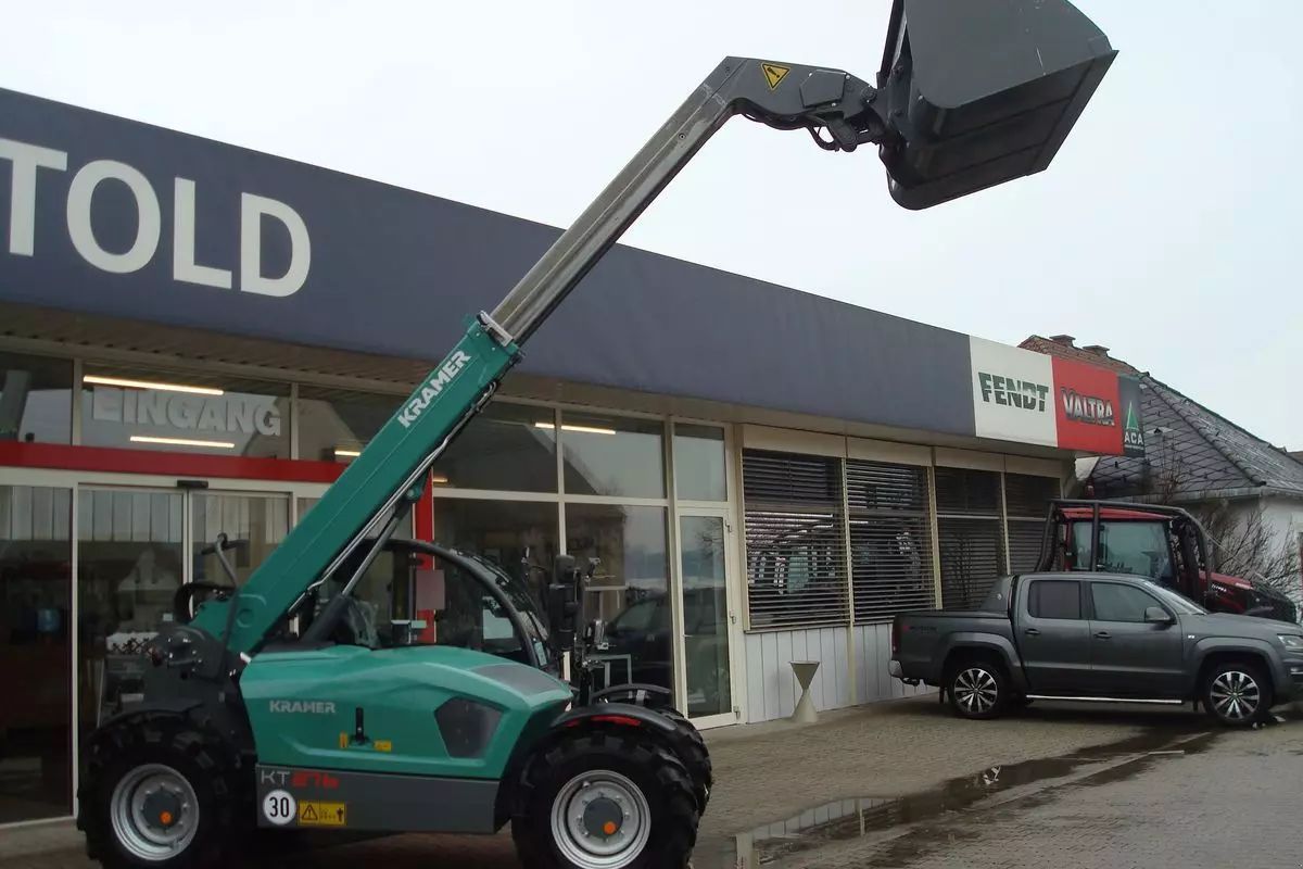 KRAMER KT276 Telescopici 86.250 €