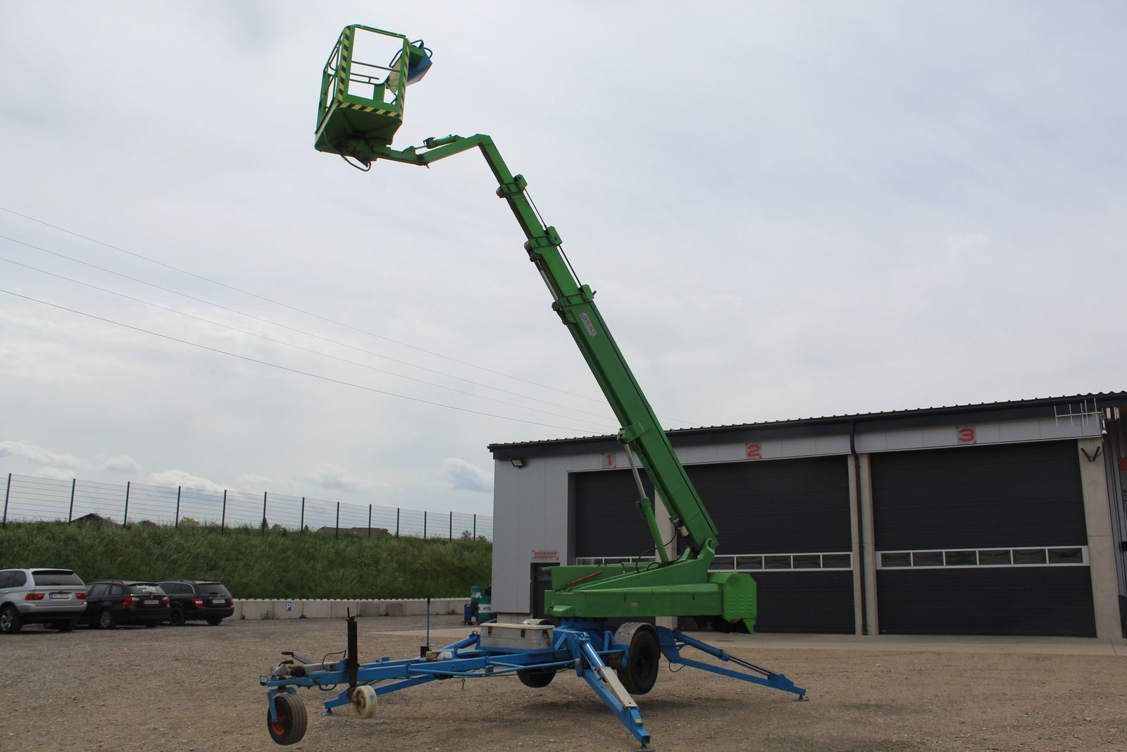E-FARM: Omme 1650 arbeitsbühne - hybrid (diesel+elektro) - Nacelle - id VVFH6TH - 12 400 € - Année: 2000 - Autriche