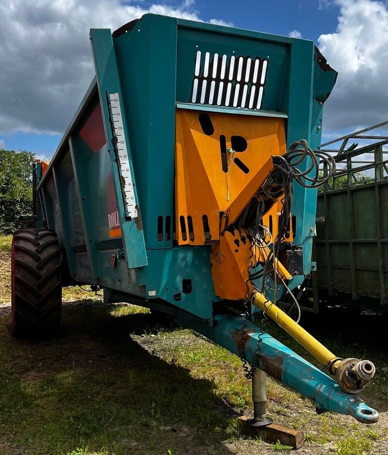 E-FARM: Rolland v2-190 dpa - Épandeur de fumier et de compost - id MQMABP1 - 18 000 € - Année: 2010 - France