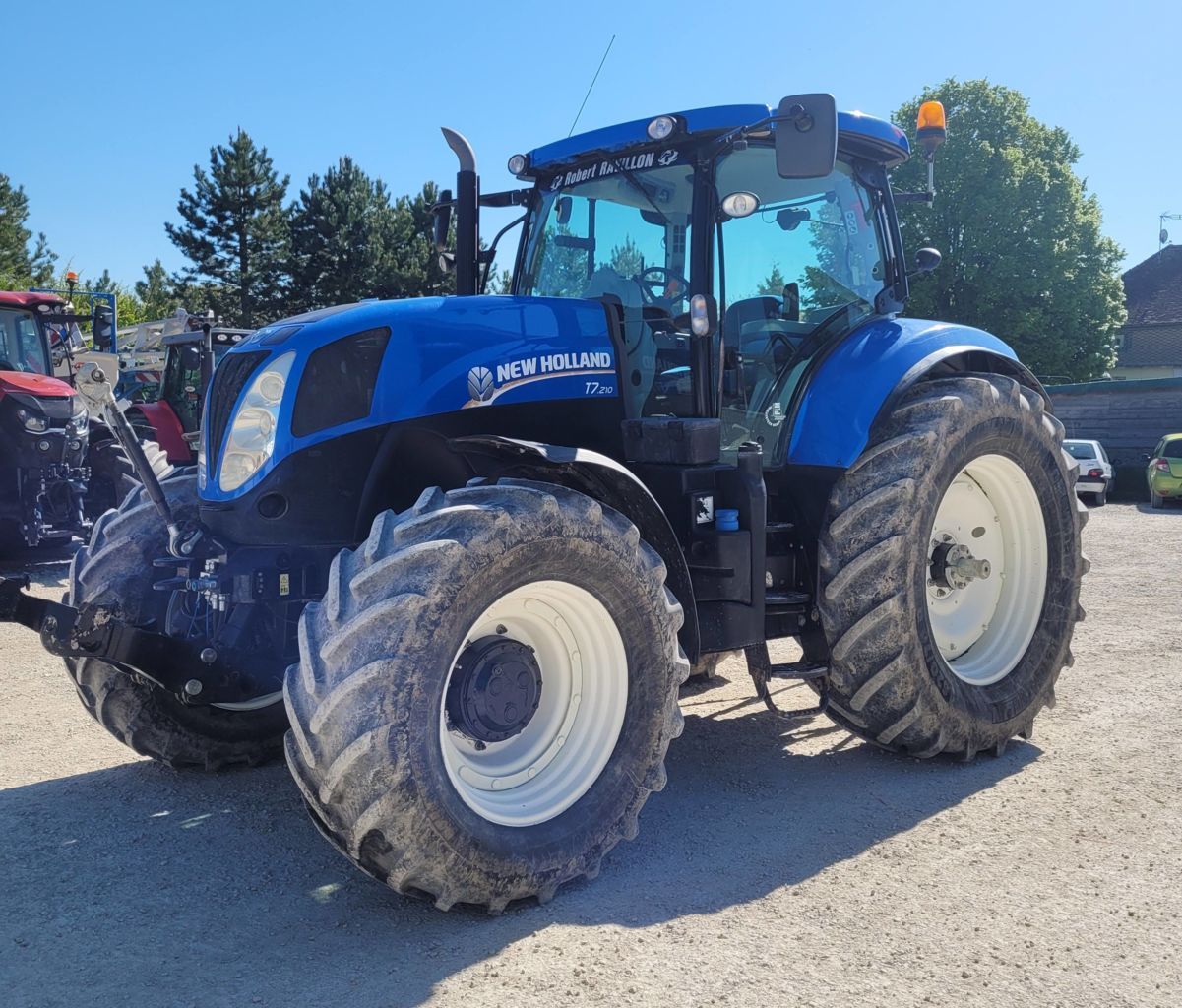 E-FARM: New Holland T7.210 - Tracteur - id BPUVID6 - 45 000 € - Année: 2012 - Lecture du nombre d'heure: 6 270,Puissance du moteur (chevaux): 180,France