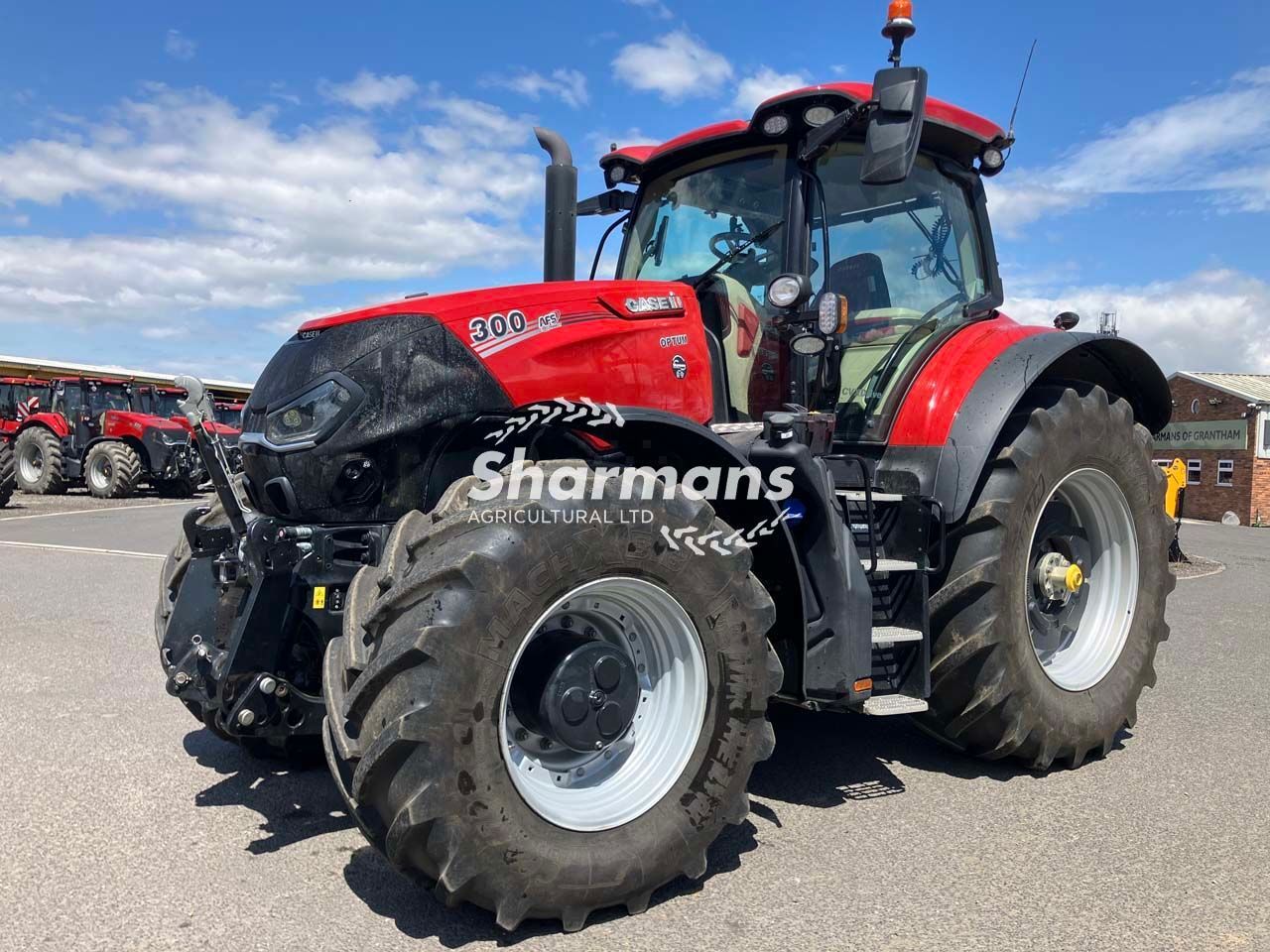 E-FARM: Case IH Optum 300 CVX - Traktor - id IDR2WPX - 162 193 € - Rok výroby: 2023 - Hodiny motoru: 1 865,Výkon motoru (HP): 300,Spojené království