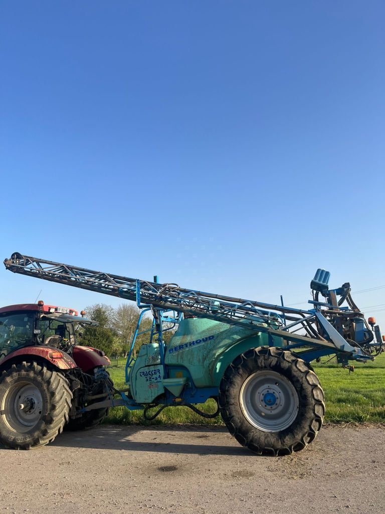 Berthoud tracker 32-34 Opryskiwacz 12 500 €