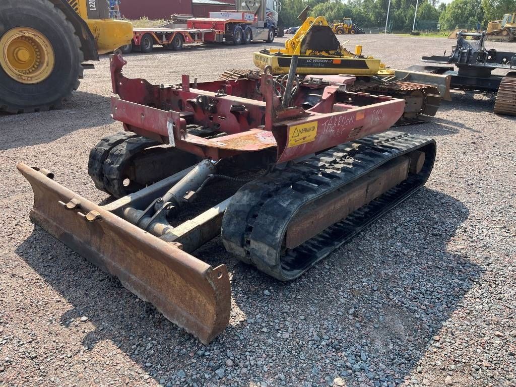E-FARM: Takeuchi tb 145 - Mini-pelle - id CXNJNVD - Année: 2004 - Suède