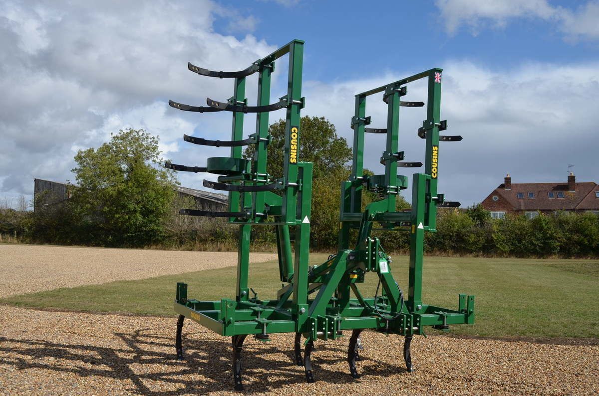 E-FARM: Cousins springtine cultivator 6m - Kultivátor - id HIJVTPL - 12 665 € - Rok výroby: 2025 - Spojené království