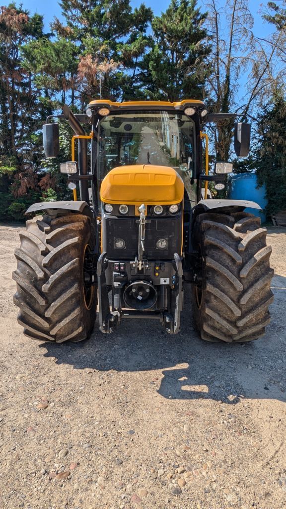 JCB Fastrac 4220 iCON Traktor 169.000 €
