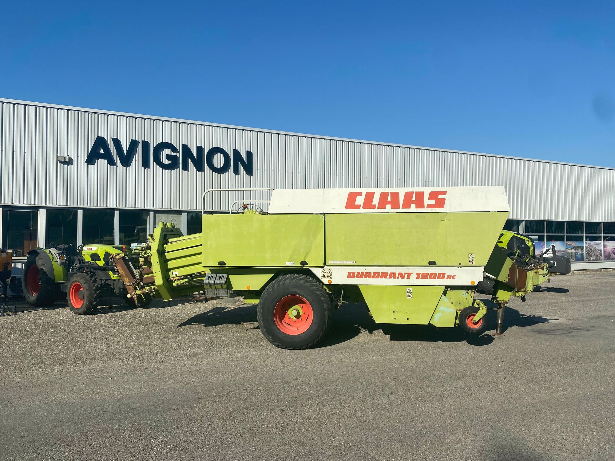 E-FARM: Claas Quadrant 1200 - Empacadora - id 57WKKFP - 12.000 € - Año: 1997