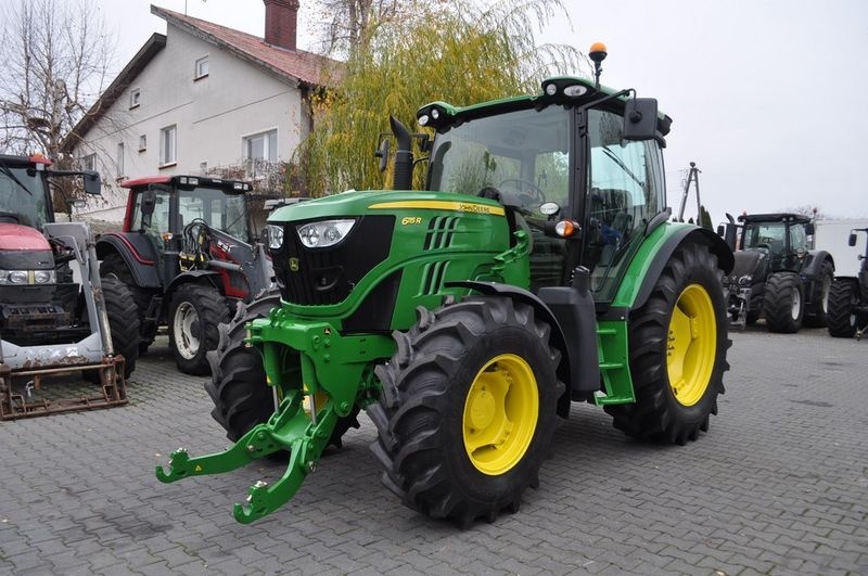 John Deere 6115 R tractor 48 091 €