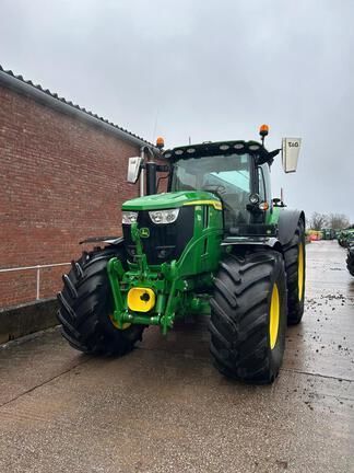 John Deere 6R 215 Трактор 160 056 €