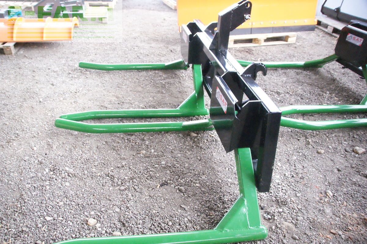 E-FARM: neu-rundballentransportgabel - Attachment - id IDLTUHE - €1,150 - Austria