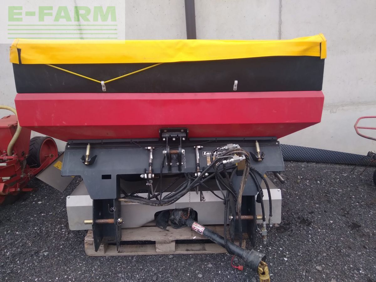 E-FARM: Landgut zweischeibenstreuer zeus 18 1500 l - Düngerstreuer - id AREFPNH - 4.681 € - Österreich
