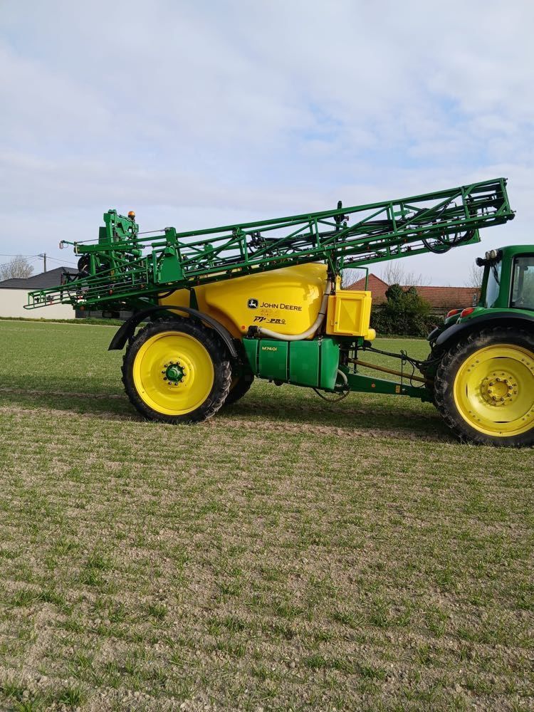 John Deere 740 i Sprayer €27,500
