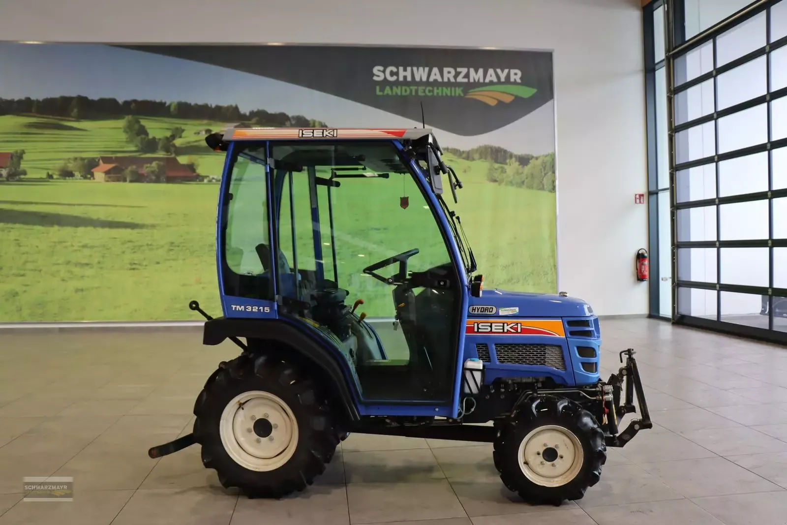 E-FARM: Iseki tm 3215 ahlk - Kommunaltechnik - id NADNRW6 - 19.920 € - Baujahr: 2017 - Österreich