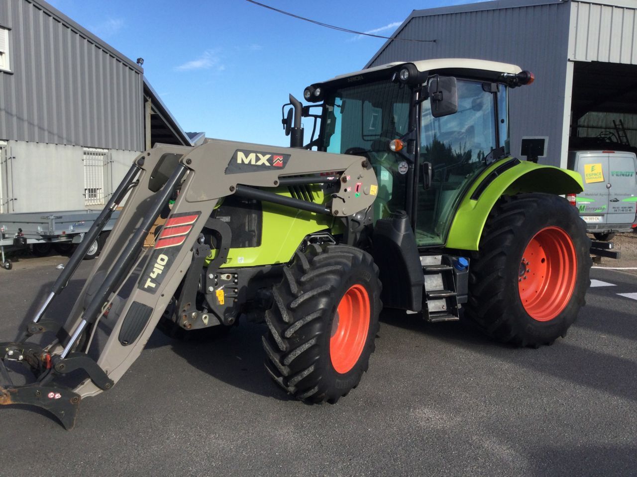 E-FARM: Claas Arion 440 - Τρακτέρ - id 69Q2AZY - 66.000 € - Χρονία: 2017 - Μετρητής ωρών: 3.575,Ισχύς κινητήρα: 120,Γαλλία